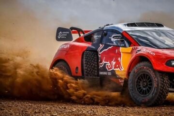 SUNDERLAND ET LOEB AUX COMMANDES DE L’ANDALUCIA RALLY