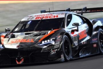 EN SUPER GT A MOTEGI, POLE POUR LA HONDA NSX DE MAKINO-YAMAMOTO