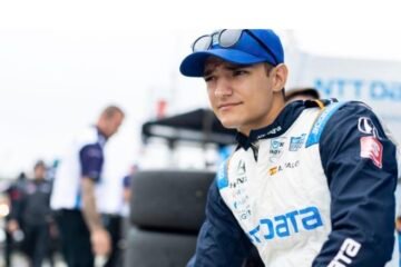 L’ESPAGNOL ALEX PALOU PILOTE  DE RÉSERVE  CHEZ McLAREN EN F1