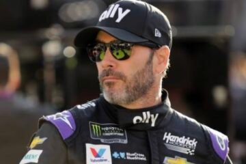 JIMMIE JOHNSON DE RETOUR EN NASCAR EN 2023