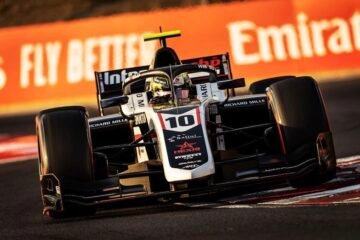 THÉO POURCHAIRE REMPILE EN F2 AVEC ART GP