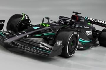 LA MERCEDES F1 2023 SERA TOUTE NOIRE LA MERCEDES F1 2023 SERA TOUTE NOIRE