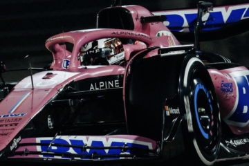 LES PILOTES ALPINE PRESENTENT LE GRAND PRIX DE DJEDDAH EN ARABIE