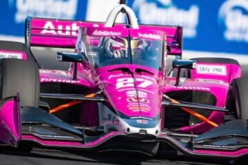 VICTOIRE À LONG BEACH DE KIRKWOOD ET DOUBLÉ DES PILOTES ANDRETTI AVEC GROSJEAN