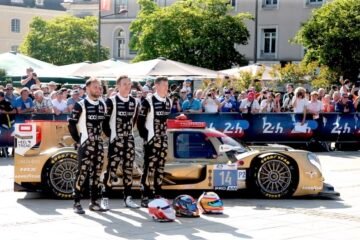 ´KOLOSAL’ SUCCÈS POPULAIRE POUR LA DECO DE L’ORECA DU NIELSEN