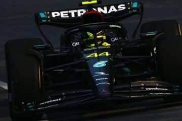 HAMILTON ET LES MERCEDES DOMINENT LES ESSAIS A MONTRÉAL