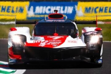 TOYOTA DEVANCE FERRARI ET CADILLAC A MONZA AUX LIBRES 2