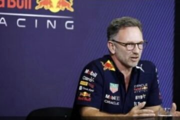 CHRISTIAN HORNER : L’HOMME DERRIÈRE 100 VICTOIRES ET 11 TITRES DE CHAMPION DU MONDE!