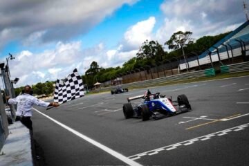 SUCCÉS DE SOLDAVINI, TROJANI ET LE GALLAIS EN MONOPLACE A ESTORIL EN ULTIMATE CUP