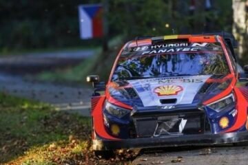 NEUVILLE ET HYUNDAI LES PLUS VITES DU SHAKEDOWN DU RALLYE D'EUROPE CENTRALE