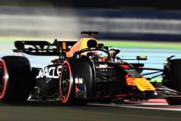VERSTAPPEN EN POLE AU QATAR DEVANT LES DEUX MERCEDES. LES ALPINE 7 ET 8!
