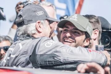 4eme SUCCÈS AU DAKAR POUR SAINZ VICTORIEUX DEVANT DE MEVIUS ET LOEB