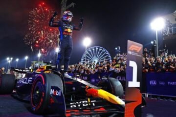 VICTOIRE DE VERSTAPPEN ET DÉJA DOUBLÉ DES RED BULL A SAKHIR!!!