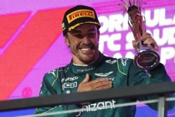 ALONSO PROLONGE POUR AU MOINS 2 ANS AVEC ASTON MARTIN