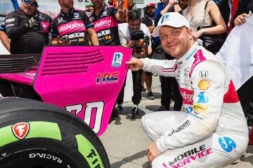 ROSENQVIST EN POLE EN INDYCAR A LONG BEACH