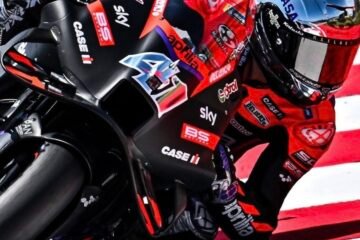 ALEIX ESPARGARO ET APRILIA LES PLUS VITES DES LIBRES 2 A CATALUNYA EN MOTO GP