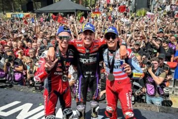 ALEIX ESPARGARO VAINQUEUR DE LA COURSE ' SPRINT AU GP DE CATALOGNE DEVANT MARQUEZ