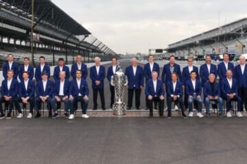 LES 23 ANCIENS VAINQUEURS VIVANTS DE L'INDY 500 HONORES A INDIANAPOLIS