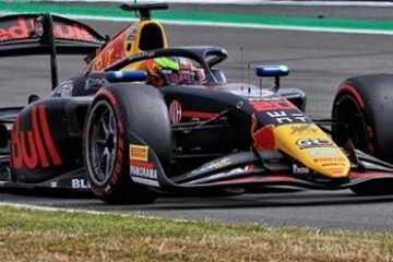 VICTOIRE POUR HADJAR EN F2 A SILVERSTONE QUI DEVIENT LEADER AU CHAMPIONNAT