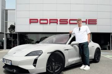 LEON MARCHAND AMBASSADEUR PORSCHE