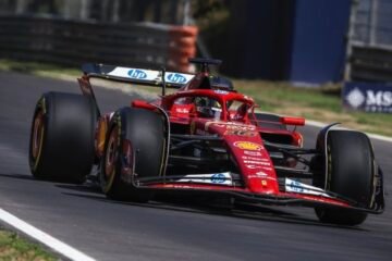 VICTOIRE FERRARI AVEC CHARLES LECLERC A MONZA AU GP D'ITALIE F1 DEVANT LES McLAREN
