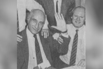 'CHAUFFEUR DE MAÎTRE… 'CHAUFFEUR DU MAÎTRE JUAN-MANUEL FANGIO ! 'CHAUFFEUR DE MAÎTRE… 'CHAUFFEUR DU MAÎTRE JUAN-MANUEL FANGIO !