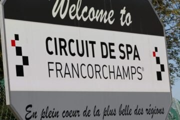 ELMS. 44 VOITURES EN PISTE A SPA-FRANCORCHAMPS