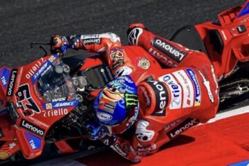 MOTOGP A MOTEGI AU JAPON. 'PECCO BAGNAIA DOMINE LES LIBRES 1