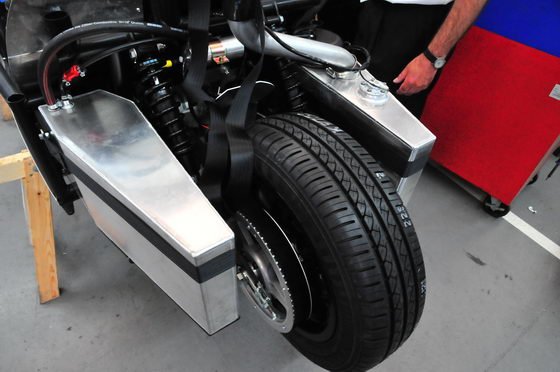 MORGAN train arriere three wheeler avec sa courroie crantee photo Patrick MARTINOLI autonewsinfo