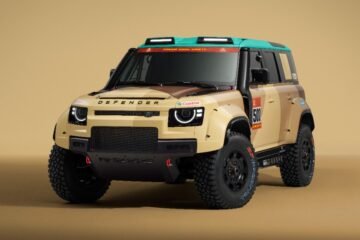 DAKAR RALLY. DEFENDER DÉVOILE SON D7X-R, POUR PETERHANSEL ‘Mr DAKAR!
