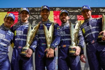 24 HEURES DE DUBAÏ. SUCCÉS ET DOUBLÉ DES BMW DU WRT