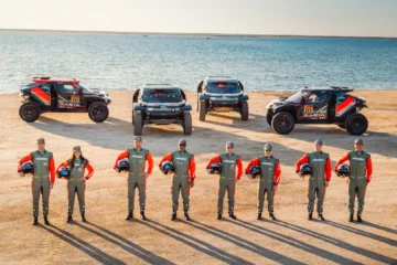 DAKAR 2026. LES PILOTES DACIA GRANDISSIMES FAVORIS