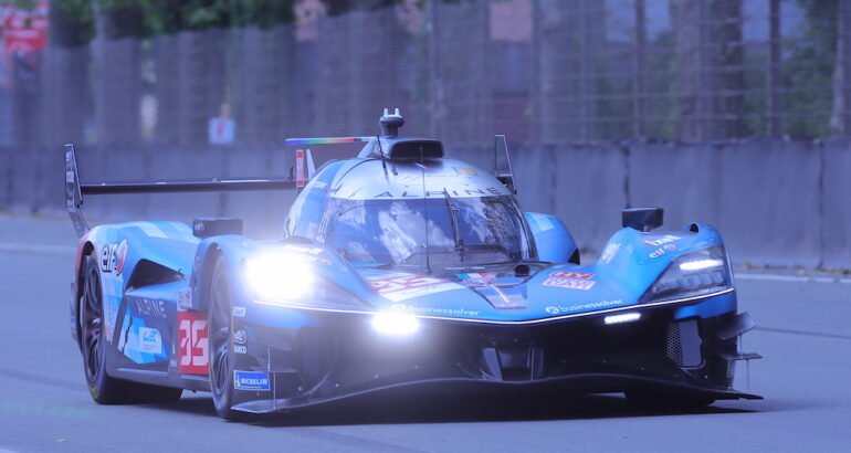 WEC ET DAKAR. LE GROUPE RENAULT MET FIN AUX PROGRAMMES ENDURANCE WEC ET RALLYE-RAID DAKAR !