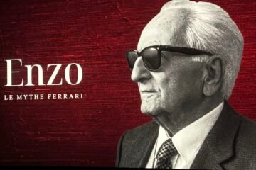 CANAL+ A DÉVOILÉ CE 24 FÉVRIER 2026 AU SIÉGE DE L’ACF A PARIS, LES 4 ÉPISODES DE LA VIE D’ENZO FERRARI !