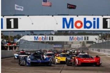 12 HEURES DE SEBRING. UN PLATEAU ROYAL AVEC 55 VOITURES