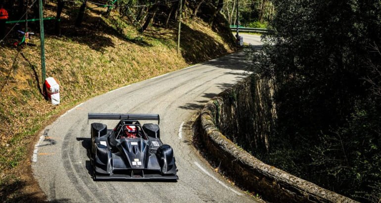 MONTAGNE. OUVERTURE VICTORIEUSE A BAGNOLS SABRAN POUR PERNOT ET DUBOIS