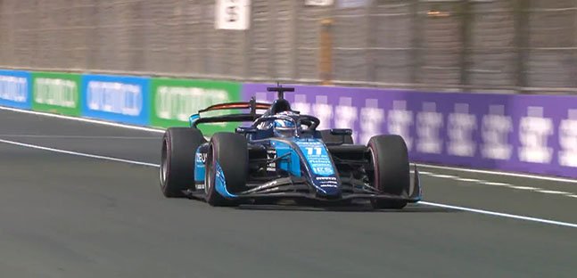 F1. JAK CRAWFORD AU VOLANT DE L’ASTON MARTIN D’ALONSO A SUZUKA AUX LIBRES 1