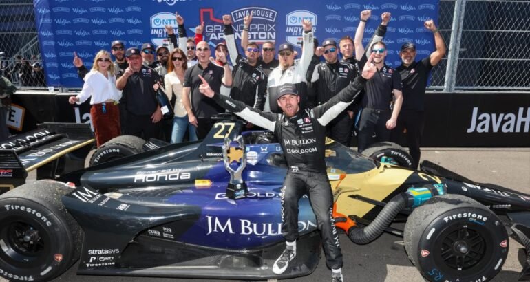 INDYCAR. TRIOMPHE DE KYLE KIRKWOOD A ARLINGTON