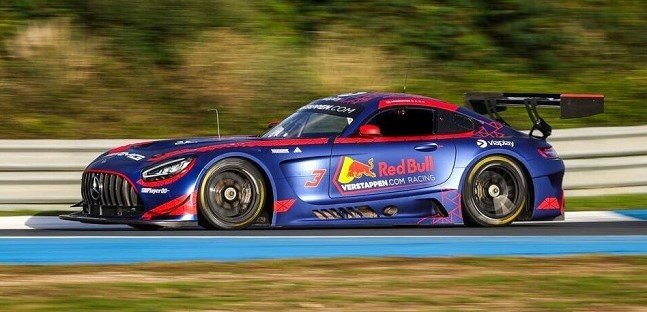 24 HEURES DU NÜRBURRING. AVEC UNE MERCEDES AMG POUR MAX VERSTAPPEN