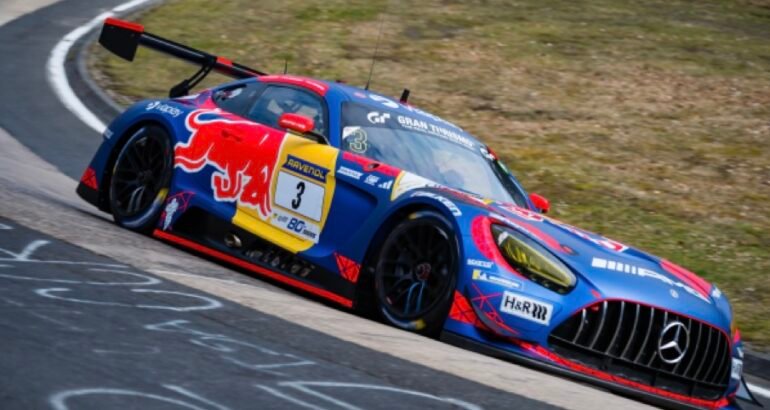 NLS AU NRBURGRING. VERSAPPEN SIGNE LA POLE AVEC SA MERCEDES AMG