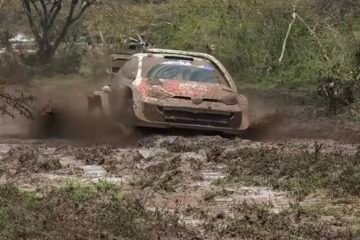 WRC.  KATSUTA SEUL RESCAPÉ CHEZ TOYOTA FILE VERS LA VICTOIRE AU SAFARI KENYA