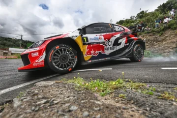 WRC. OGIER MÉNE DEVANT QUATRE AUTRE TOYOTA AUX ILES CANARIES !!!!