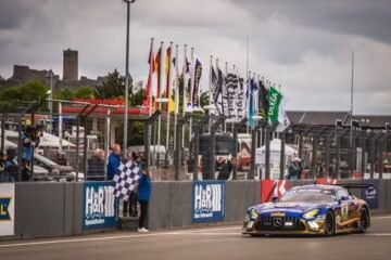 24 HEURES DU NÜRBURGRING 2026. VICTOIRE DE LA MERCEDES AMG DU TEAM RAVENOL APRÉS LES SOUCIS DE TRANSMISSION DE CELLE DE VERSTAPPEN