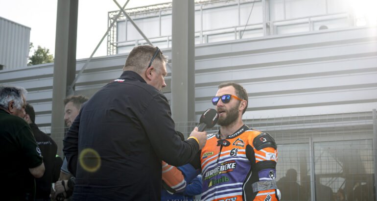 ULTIMATE CUP MOTO. A LEDENON… MATHIEU GINES SURVOLE SUR LA COURSE ENDURANCE