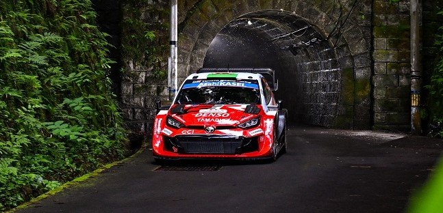 WRC. EVANS MENE UN QUADRUPLÉ TOYOTA AU RALLYE DU JAPON VENDREDI