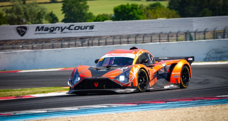ULTIMATE CUP A MAGNY COURS. VICTOIRE DE LA VORTEX EN ENDURANCE GT