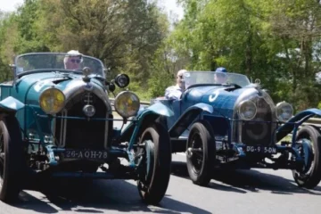 SUR LES HUNAUDIÉRES AVEC LES LORRAINE DIETRICH, VICTORIEUSES AU MANS EN 1925 ET 1926