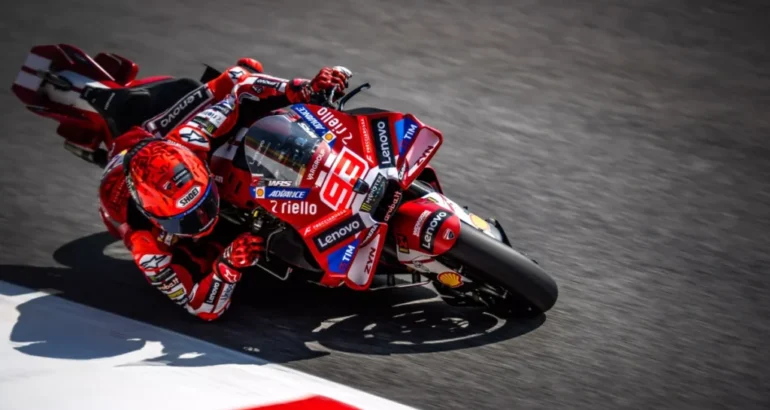 MOTOGP. MARC MARQUEZ DOMINE LES 1ers ESSAIS EN TCHÉQUIE DEVANT QUARTARARO