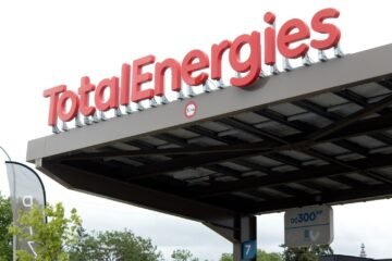 LE GROUPE TOTALENERGIES RÉGLERA LA FACTURE DES POMPIERS POUR TOUT L’ÉTÉ
