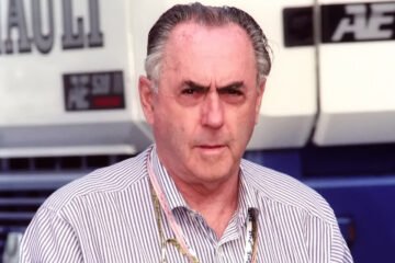 F1. IL Y A 60 ANS, JACK BRABHAM ÉCRIVAIT UNE PAGE D’HISTOIRE EN F1 EN DEVENANT CHAMPION DU MONDE SUR UNE VOITURE DE SA PROPRE CONCEPTION ET CONSTRUCTION ! F1. IL Y A 60 ANS, JACK BRABHAM ÉCRIVAIT UNE PAGE D’HISTOIRE EN F1 EN DEVENANT CHAMPION DU MONDE SUR UNE VOITURE DE SA PROPRE CONCEPTION ET CONSTRUCTION !